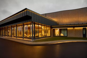 СПА-комплекса с панорамным бассейном Игора