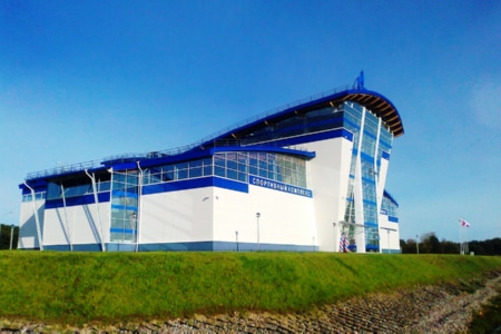 Физкультурно-оздоровительный комплекс с правательным бассейном, г.Омск